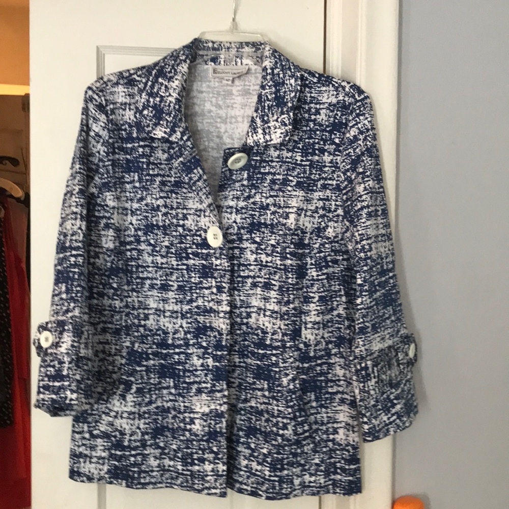Cotton swing jacket. Pockets